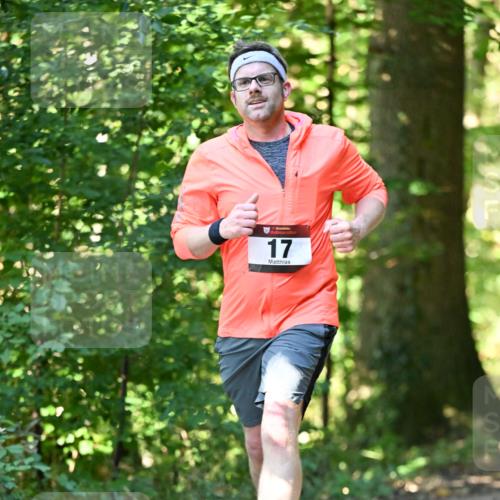 06.10.2024 - Bramfelder Halbmarathon 2024 Dr. Thomas Lammeyer http://msf.ph/oto/7338478 06.10.2024 10:27:09 Laufen 17 meine-sportfotos.de