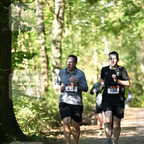 06.10.2024 - Bramfelder Halbmarathon 2024 Dr. Thomas Lammeyer http://msf.ph/oto/7338516 06.10.2024 10:27:21 Laufen 292, 180 meine-sportfotos.de