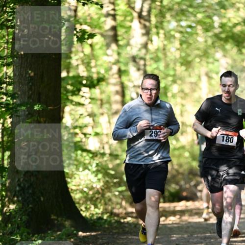 06.10.2024 - Bramfelder Halbmarathon 2024 Dr. Thomas Lammeyer http://msf.ph/oto/7338520 06.10.2024 10:27:21 Laufen 292, 180 meine-sportfotos.de