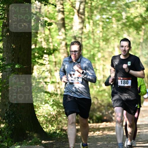 06.10.2024 - Bramfelder Halbmarathon 2024 Dr. Thomas Lammeyer http://msf.ph/oto/7338522 06.10.2024 10:27:22 Laufen 292, 180 meine-sportfotos.de