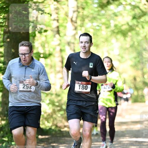 06.10.2024 - Bramfelder Halbmarathon 2024 Dr. Thomas Lammeyer http://msf.ph/oto/7338528 06.10.2024 10:27:23 Laufen 292, 2, 180 meine-sportfotos.de
