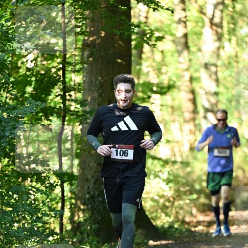 06.10.2024 - Bramfelder Halbmarathon 2024 Dr. Thomas Lammeyer http://msf.ph/oto/7338598 06.10.2024 10:27:54 Laufen 106, 101 meine-sportfotos.de