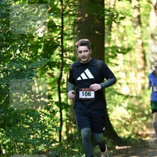 06.10.2024 - Bramfelder Halbmarathon 2024 Dr. Thomas Lammeyer http://msf.ph/oto/7338601 06.10.2024 10:27:55 Laufen 106 meine-sportfotos.de