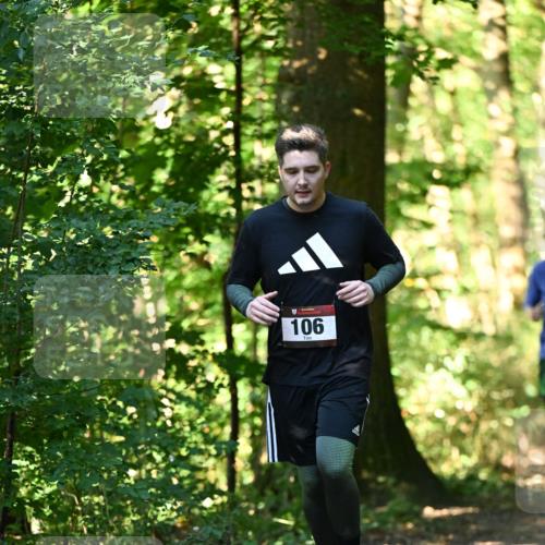 06.10.2024 - Bramfelder Halbmarathon 2024 Dr. Thomas Lammeyer http://msf.ph/oto/7338602 06.10.2024 10:27:55 Laufen 106 meine-sportfotos.de