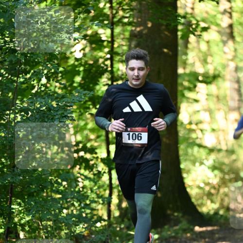 06.10.2024 - Bramfelder Halbmarathon 2024 Dr. Thomas Lammeyer http://msf.ph/oto/7338603 06.10.2024 10:27:55 Laufen 106 meine-sportfotos.de
