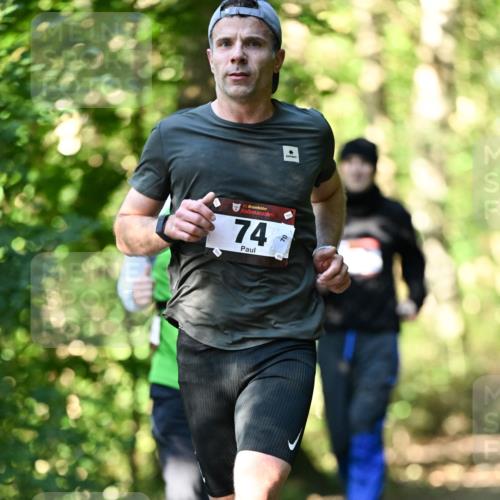 06.10.2024 - Bramfelder Halbmarathon 2024 Dr. Thomas Lammeyer http://msf.ph/oto/7338664 06.10.2024 10:28:16 Laufen 3, 74, 0 meine-sportfotos.de