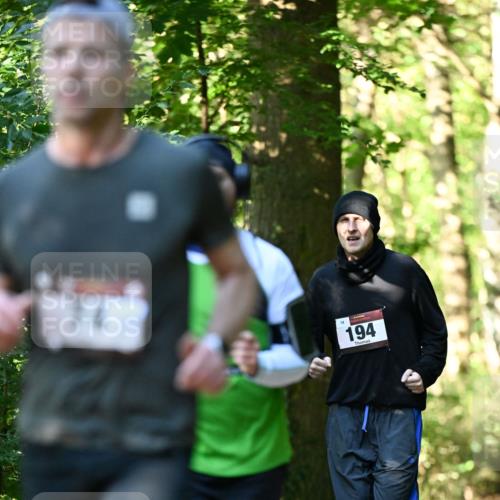 06.10.2024 - Bramfelder Halbmarathon 2024 Dr. Thomas Lammeyer http://msf.ph/oto/7338666 06.10.2024 10:28:16 Laufen 194 meine-sportfotos.de