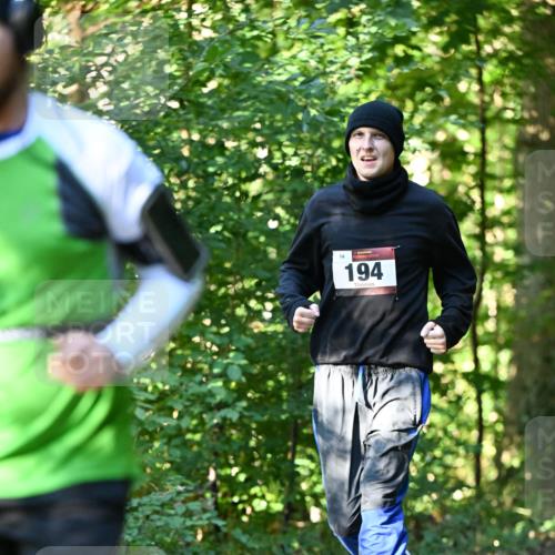 06.10.2024 - Bramfelder Halbmarathon 2024 Dr. Thomas Lammeyer http://msf.ph/oto/7338671 06.10.2024 10:28:18 Laufen 14, 194 meine-sportfotos.de