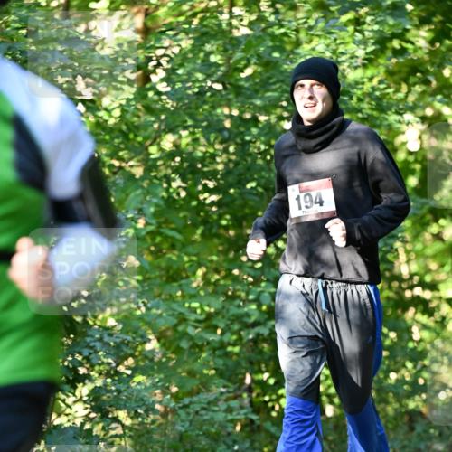 06.10.2024 - Bramfelder Halbmarathon 2024 Dr. Thomas Lammeyer http://msf.ph/oto/7338673 06.10.2024 10:28:18 Laufen 194 meine-sportfotos.de
