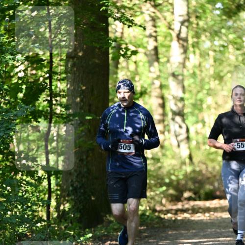 06.10.2024 - Bramfelder Halbmarathon 2024 Dr. Thomas Lammeyer http://msf.ph/oto/7338721 06.10.2024 10:28:30 Laufen 505, 559 meine-sportfotos.de