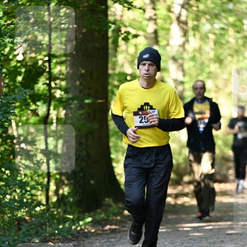 06.10.2024 - Bramfelder Halbmarathon 2024 Dr. Thomas Lammeyer http://msf.ph/oto/7338744 06.10.2024 10:28:34 Laufen 25, 200 meine-sportfotos.de