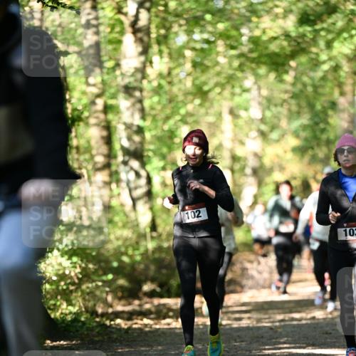 06.10.2024 - Bramfelder Halbmarathon 2024 Dr. Thomas Lammeyer http://msf.ph/oto/7338788 06.10.2024 10:28:45 Laufen 102, 103 meine-sportfotos.de
