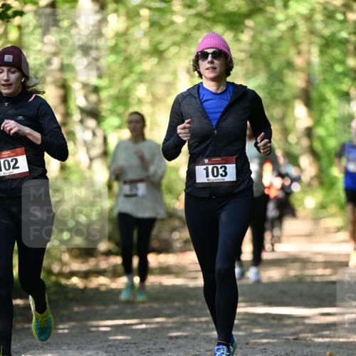 06.10.2024 - Bramfelder Halbmarathon 2024 Dr. Thomas Lammeyer http://msf.ph/oto/7338801 06.10.2024 10:28:47 Laufen 102, 103 meine-sportfotos.de
