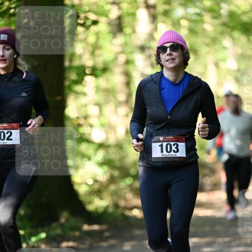 06.10.2024 - Bramfelder Halbmarathon 2024 Dr. Thomas Lammeyer http://msf.ph/oto/7338808 06.10.2024 10:28:48 Laufen 02, 103 meine-sportfotos.de