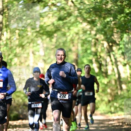 06.10.2024 - Bramfelder Halbmarathon 2024 Dr. Thomas Lammeyer http://msf.ph/oto/7338858 06.10.2024 10:29:05 Laufen 291, 272 meine-sportfotos.de