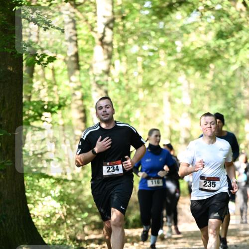 06.10.2024 - Bramfelder Halbmarathon 2024 Dr. Thomas Lammeyer http://msf.ph/oto/7338909 06.10.2024 10:29:22 Laufen 234, 116, 235 meine-sportfotos.de