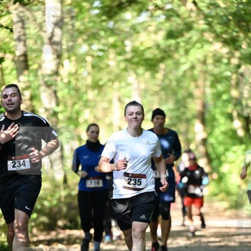 06.10.2024 - Bramfelder Halbmarathon 2024 Dr. Thomas Lammeyer http://msf.ph/oto/7338911 06.10.2024 10:29:23 Laufen 234, 116, 235 meine-sportfotos.de