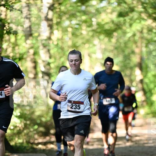 06.10.2024 - Bramfelder Halbmarathon 2024 Dr. Thomas Lammeyer http://msf.ph/oto/7338917 06.10.2024 10:29:24 Laufen 235 meine-sportfotos.de