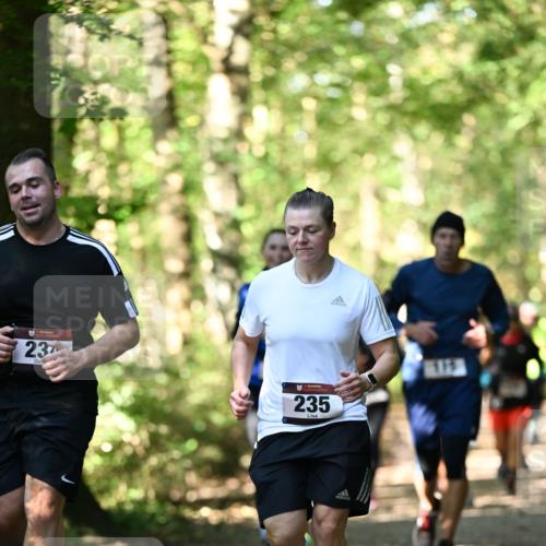 06.10.2024 - Bramfelder Halbmarathon 2024 Dr. Thomas Lammeyer http://msf.ph/oto/7338918 06.10.2024 10:29:24 Laufen 23, 235 meine-sportfotos.de