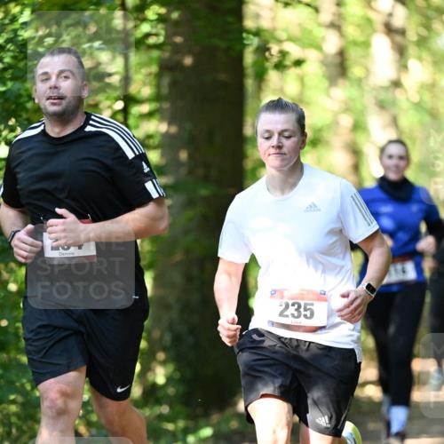 06.10.2024 - Bramfelder Halbmarathon 2024 Dr. Thomas Lammeyer http://msf.ph/oto/7338926 06.10.2024 10:29:25 Laufen 235 meine-sportfotos.de