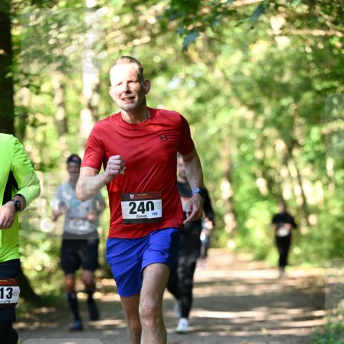 06.10.2024 - Bramfelder Halbmarathon 2024 Dr. Thomas Lammeyer http://msf.ph/oto/7338994 06.10.2024 10:29:41 Laufen 13, 240, 106 meine-sportfotos.de