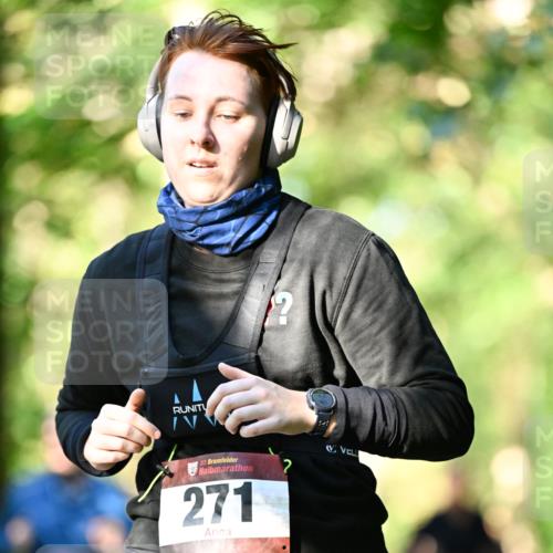 06.10.2024 - Bramfelder Halbmarathon 2024 Dr. Thomas Lammeyer http://msf.ph/oto/7339052 06.10.2024 10:29:55 Laufen 33, 271 meine-sportfotos.de