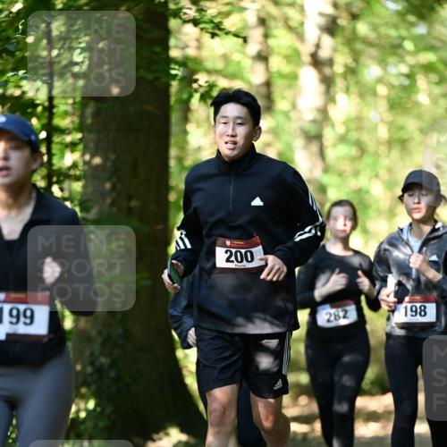 06.10.2024 - Bramfelder Halbmarathon 2024 Dr. Thomas Lammeyer http://msf.ph/oto/7339090 06.10.2024 10:30:11 Laufen 199, 200, 282, 198 meine-sportfotos.de