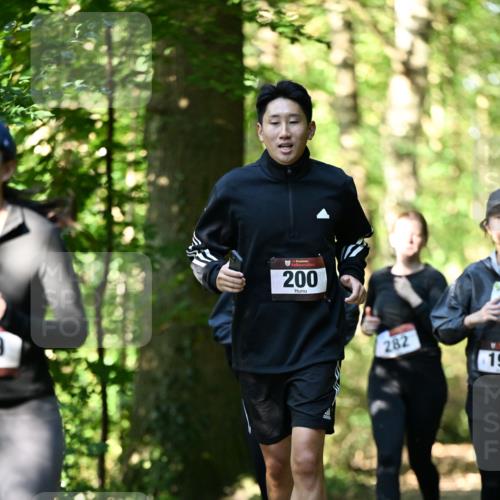 06.10.2024 - Bramfelder Halbmarathon 2024 Dr. Thomas Lammeyer http://msf.ph/oto/7339092 06.10.2024 10:30:11 Laufen 200, 282, 19 meine-sportfotos.de