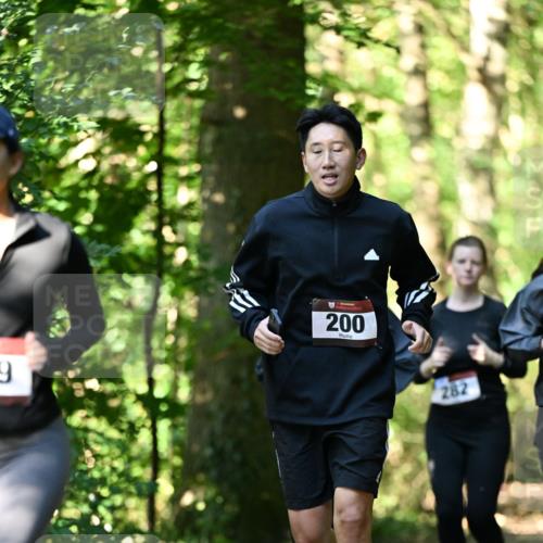 06.10.2024 - Bramfelder Halbmarathon 2024 Dr. Thomas Lammeyer http://msf.ph/oto/7339093 06.10.2024 10:30:11 Laufen 9, 200, 282 meine-sportfotos.de
