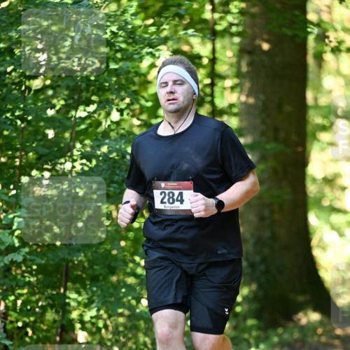 06.10.2024 - Bramfelder Halbmarathon 2024 Dr. Thomas Lammeyer http://msf.ph/oto/7339137 06.10.2024 10:30:30 Laufen 33, 284 meine-sportfotos.de