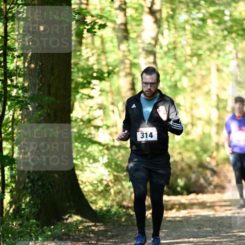 06.10.2024 - Bramfelder Halbmarathon 2024 Dr. Thomas Lammeyer http://msf.ph/oto/7339174 06.10.2024 10:30:48 Laufen 314 meine-sportfotos.de
