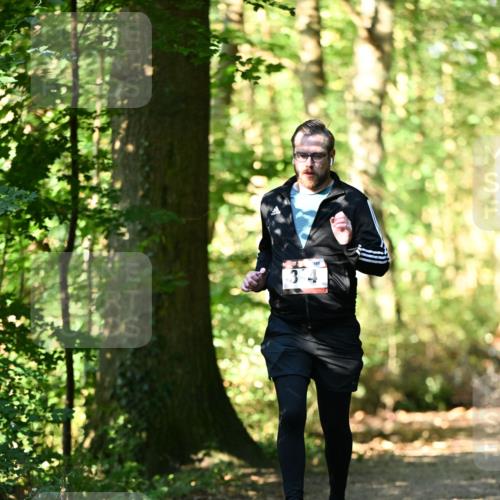 06.10.2024 - Bramfelder Halbmarathon 2024 Dr. Thomas Lammeyer http://msf.ph/oto/7339180 06.10.2024 10:30:49 Laufen  meine-sportfotos.de