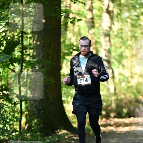 06.10.2024 - Bramfelder Halbmarathon 2024 Dr. Thomas Lammeyer http://msf.ph/oto/7339181 06.10.2024 10:30:49 Laufen 180, 314 meine-sportfotos.de