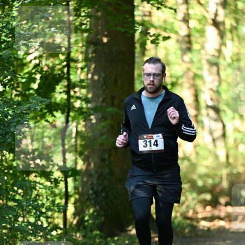 06.10.2024 - Bramfelder Halbmarathon 2024 Dr. Thomas Lammeyer http://msf.ph/oto/7339185 06.10.2024 10:30:50 Laufen 180, 314 meine-sportfotos.de