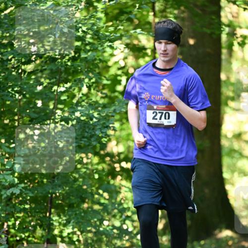 06.10.2024 - Bramfelder Halbmarathon 2024 Dr. Thomas Lammeyer http://msf.ph/oto/7339203 06.10.2024 10:30:56 Laufen 270, 153 meine-sportfotos.de