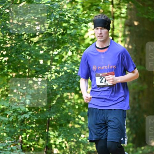 06.10.2024 - Bramfelder Halbmarathon 2024 Dr. Thomas Lammeyer http://msf.ph/oto/7339205 06.10.2024 10:30:57 Laufen 27 meine-sportfotos.de