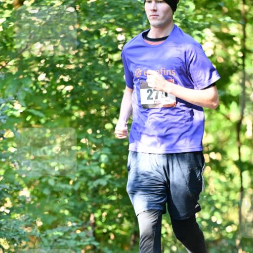06.10.2024 - Bramfelder Halbmarathon 2024 Dr. Thomas Lammeyer http://msf.ph/oto/7339210 06.10.2024 10:30:57 Laufen 27, 153 meine-sportfotos.de