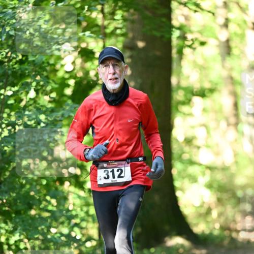 06.10.2024 - Bramfelder Halbmarathon 2024 Dr. Thomas Lammeyer http://msf.ph/oto/7339214 06.10.2024 10:31:07 Laufen 33, 312 meine-sportfotos.de
