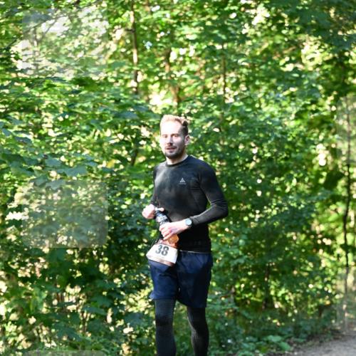 06.10.2024 - Bramfelder Halbmarathon 2024 Dr. Thomas Lammeyer http://msf.ph/oto/7339253 06.10.2024 10:31:29 Laufen 38, 6 meine-sportfotos.de