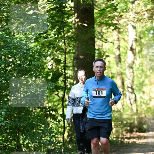 06.10.2024 - Bramfelder Halbmarathon 2024 Dr. Thomas Lammeyer http://msf.ph/oto/7339271 06.10.2024 10:31:33 Laufen 101 meine-sportfotos.de