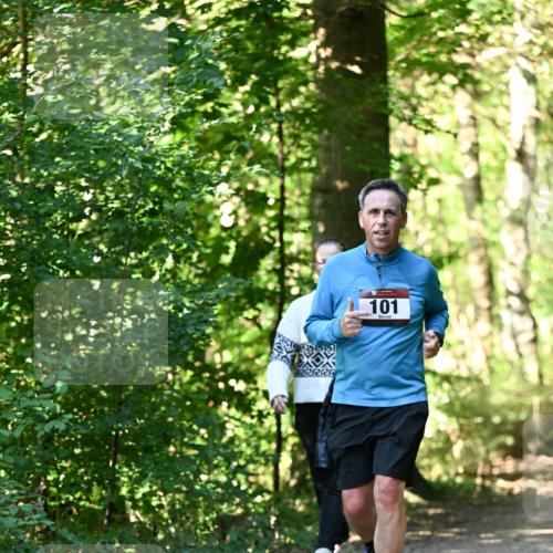06.10.2024 - Bramfelder Halbmarathon 2024 Dr. Thomas Lammeyer http://msf.ph/oto/7339273 06.10.2024 10:31:33 Laufen 101 meine-sportfotos.de
