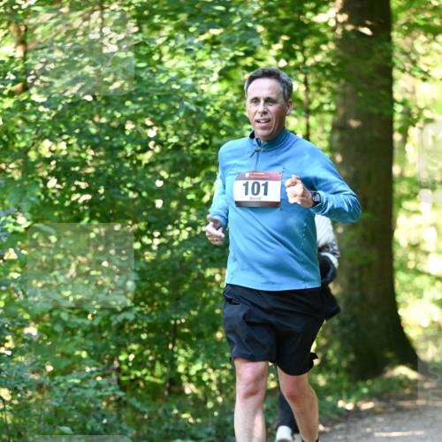 06.10.2024 - Bramfelder Halbmarathon 2024 Dr. Thomas Lammeyer http://msf.ph/oto/7339280 06.10.2024 10:31:34 Laufen 101 meine-sportfotos.de
