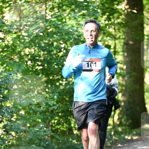 06.10.2024 - Bramfelder Halbmarathon 2024 Dr. Thomas Lammeyer http://msf.ph/oto/7339282 06.10.2024 10:31:35 Laufen 101 meine-sportfotos.de