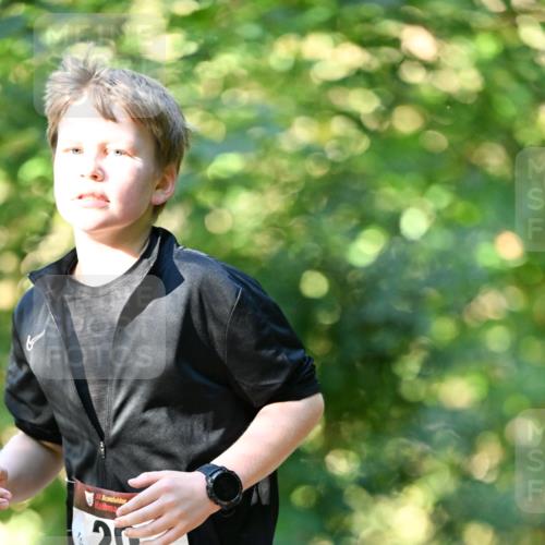 06.10.2024 - Bramfelder Halbmarathon 2024 Dr. Thomas Lammeyer http://msf.ph/oto/7339316 06.10.2024 10:31:52 Laufen 33, 20, 150 meine-sportfotos.de