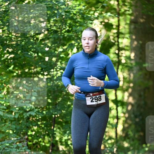 06.10.2024 - Bramfelder Halbmarathon 2024 Dr. Thomas Lammeyer http://msf.ph/oto/7339329 06.10.2024 10:32:18 Laufen 298 meine-sportfotos.de