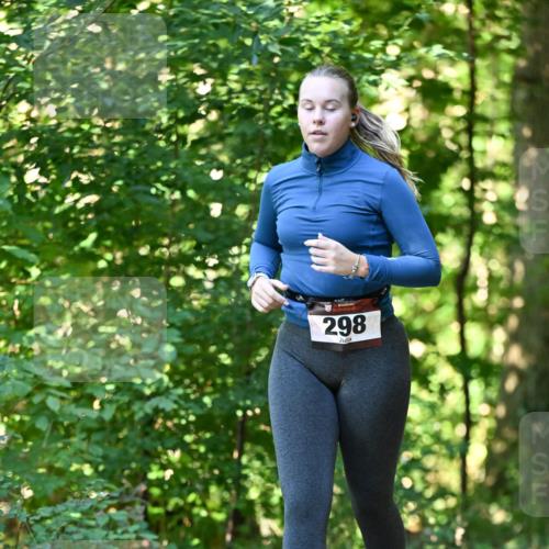 06.10.2024 - Bramfelder Halbmarathon 2024 Dr. Thomas Lammeyer http://msf.ph/oto/7339330 06.10.2024 10:32:18 Laufen 298 meine-sportfotos.de