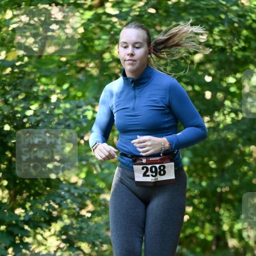06.10.2024 - Bramfelder Halbmarathon 2024 Dr. Thomas Lammeyer http://msf.ph/oto/7339337 06.10.2024 10:32:19 Laufen 298 meine-sportfotos.de