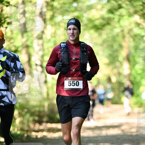 06.10.2024 - Bramfelder Halbmarathon 2024 Dr. Thomas Lammeyer http://msf.ph/oto/7339353 06.10.2024 10:32:30 Laufen 33, 550 meine-sportfotos.de