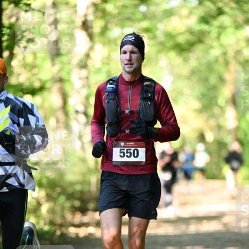 06.10.2024 - Bramfelder Halbmarathon 2024 Dr. Thomas Lammeyer http://msf.ph/oto/7339354 06.10.2024 10:32:30 Laufen 550 meine-sportfotos.de