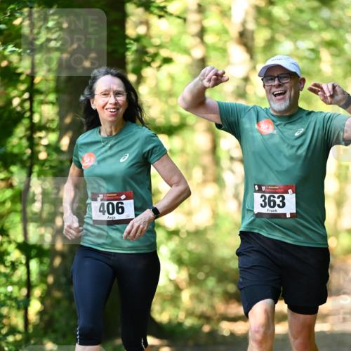 06.10.2024 - Bramfelder Halbmarathon 2024 Dr. Thomas Lammeyer http://msf.ph/oto/7339439 06.10.2024 10:32:59 Laufen 406, 363 meine-sportfotos.de